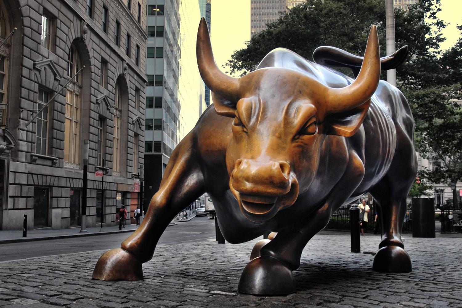 Wall Street charging bull